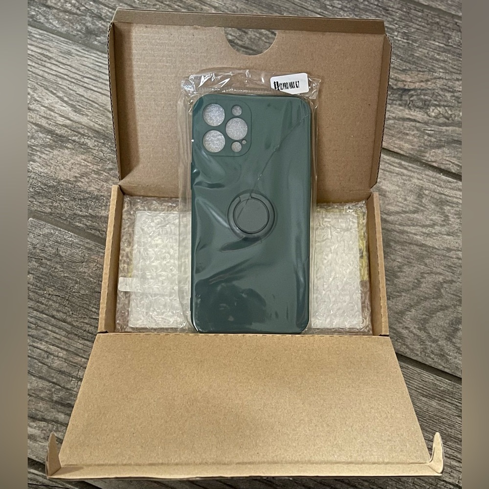 IPhone 12 Pro Max Case and Screen Protector - NIB - Picture 1 of 3